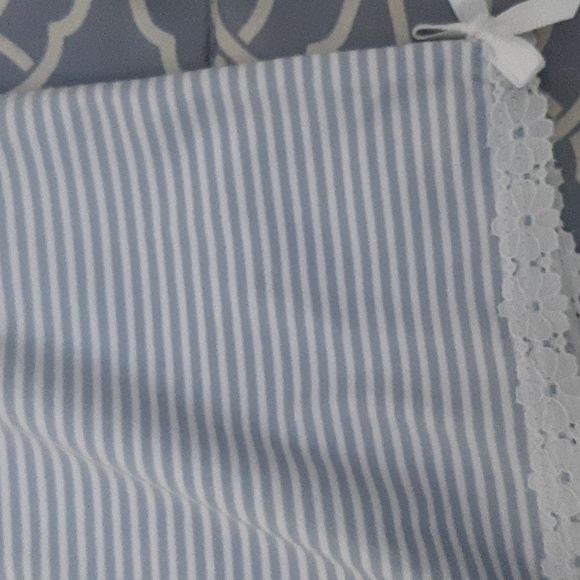 Laura Ashley Striped Blue and White Lace Cami & Shorts 2piece Set Sz L - Picture 3 of 5